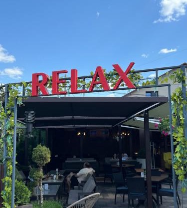 Hotel Relax