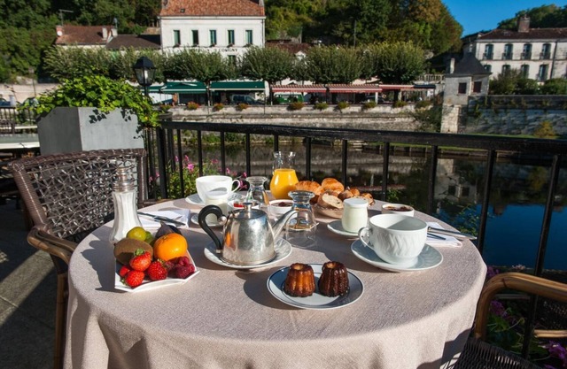 Hotel Restaurant Charbonnel