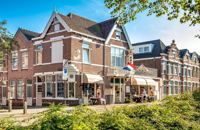Hotel Stad en Land