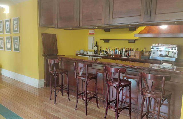 Hotel Suite Mioño Castro