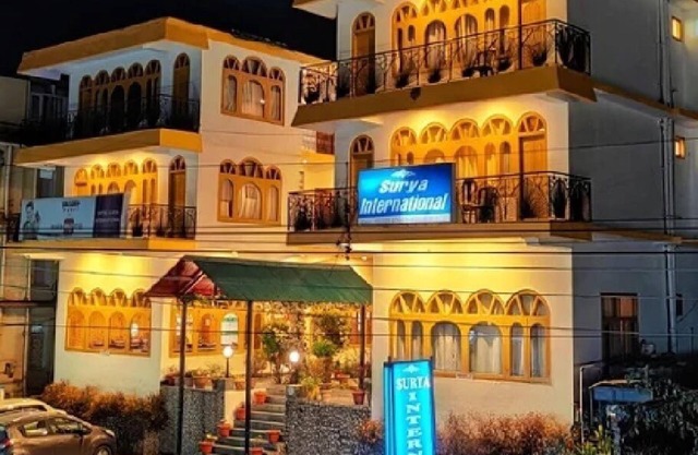 Hotel Surya International - Manali