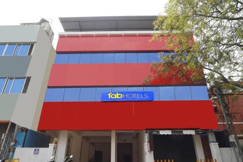 Hotel Terra - Nr Madras Medical Mission Hospital, Mogappair