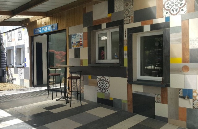 House 17 km from the sea near pontrieux