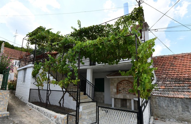 House Alka (59411-K1) - Sinj