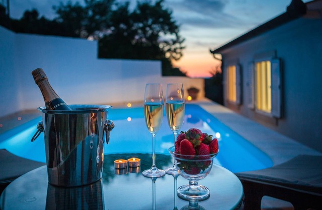 House Andre (107801-K1) - Nerezisce - island Brac