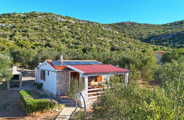 House Bellatrix (14591-K1) - Tkon - island Pasman