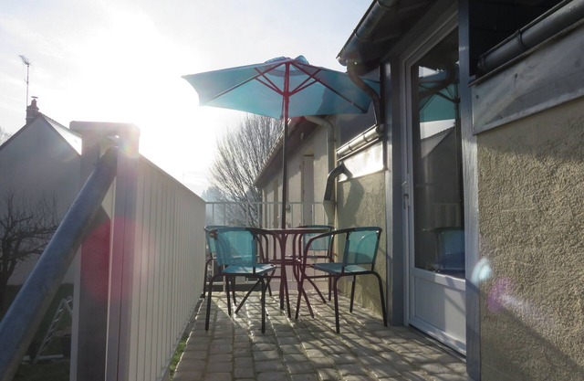 HOUSE FOR SEASONAL RENTAL-