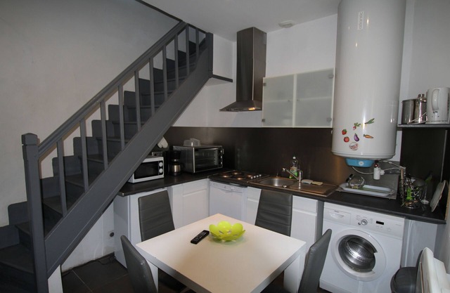 house in the heart of Dieppe, 8 minutes from the beach, 100 meters from the pedestrian street