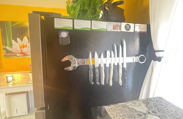 House of Tranquility nNo cleaning fees nTiny home & pet friendly, NON Smoking.