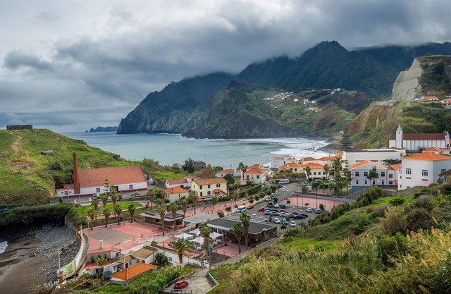 House Penha d 'Eagle - Porto da Cruz (Madeira)