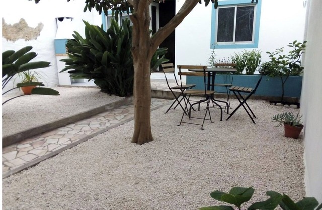 House Peniche Portugal 200 meters from the beach 8 people bairro do Visconde