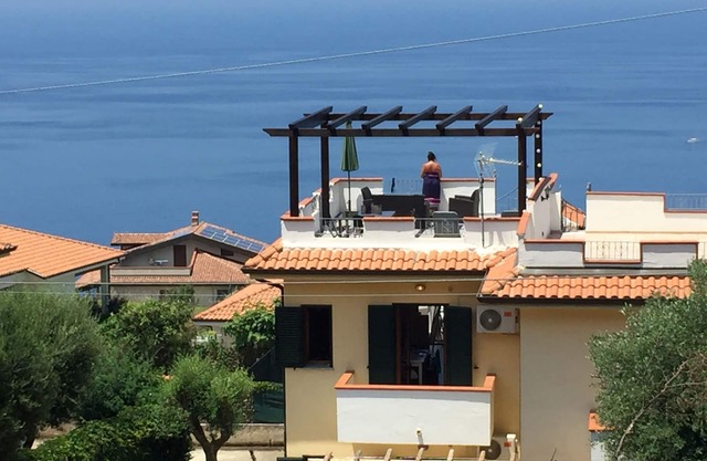House/Villa with panoramic seaview, close to Tropea, Zambrone hills