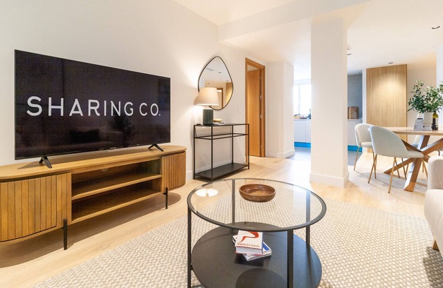 Housing Castellana X X X I I I (33) by Sharing Co