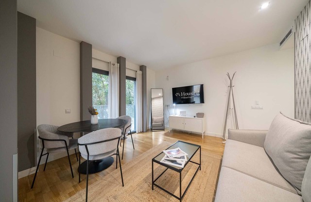 Housing Victor Hugo I by Sharing Co