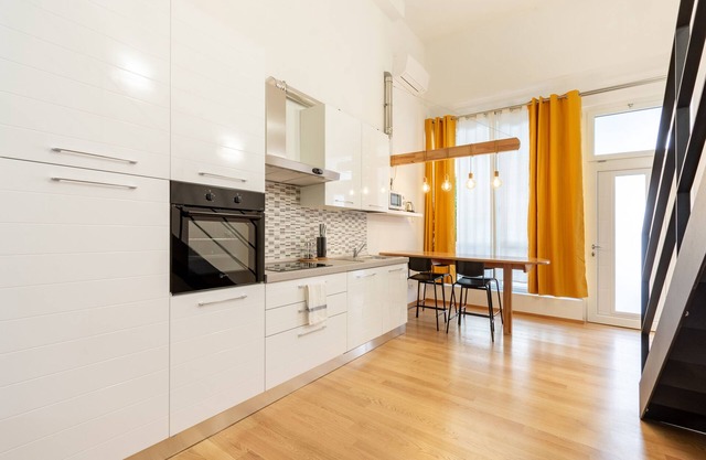 HouSmart Martinelli 11a
