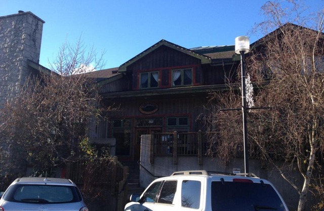 Howe Sound Inn & Brewing Company