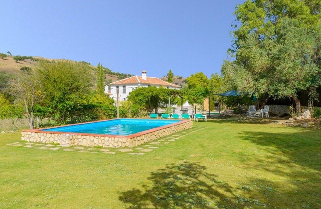 Huerta La Terrona Grazalema by Ruralidays