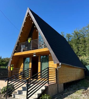 Hunter's Cabin