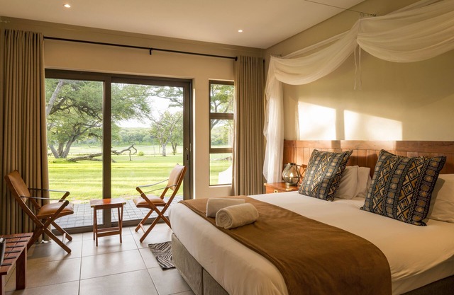 Hwange Safari Lodge