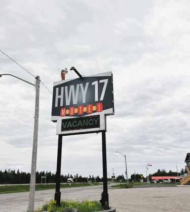 HWY 17 Hotel