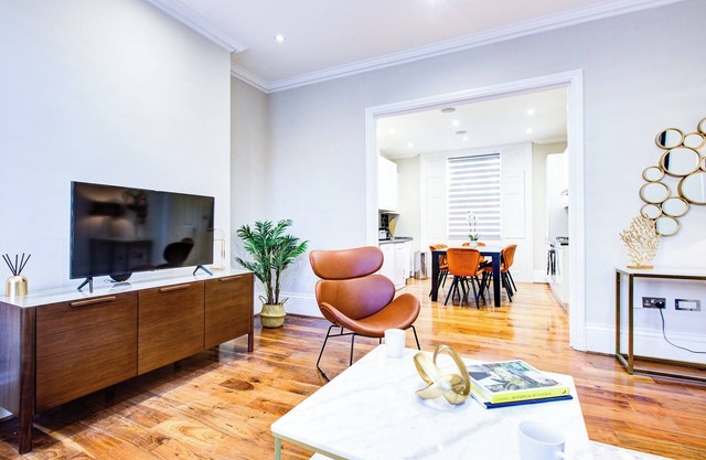 Hybrid Resi - Battersea | 2 Bed Apartment