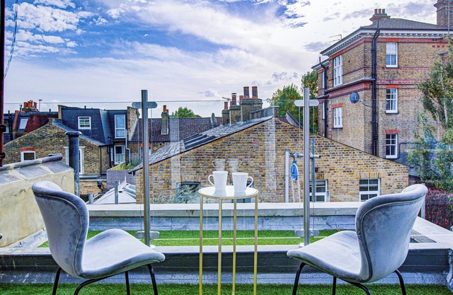 Hybrid Resi - Greenwich | 1 Bed Apartment