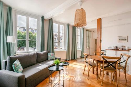 Hypolite 1 Cosy Apartment 80 meters from the Port of Honfleur 2 guest