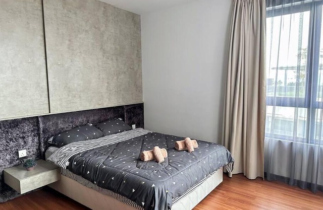 I-City I-Suite 2 Bedrooms Theme-Park View