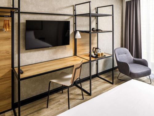 ibis Nova Serrana