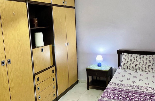 Ideal Bedroom for 1 Person - Shared with a Family in City Centre Tarragona !