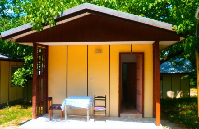 Ideal Bungalow for 2 or 3 Guests Surrounded by a Lovely Garden