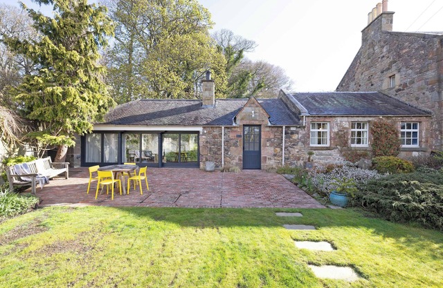 Idyllic Cottage with Garden and Patio