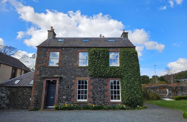 Idyllic retreat to explore the Scottish Borders.