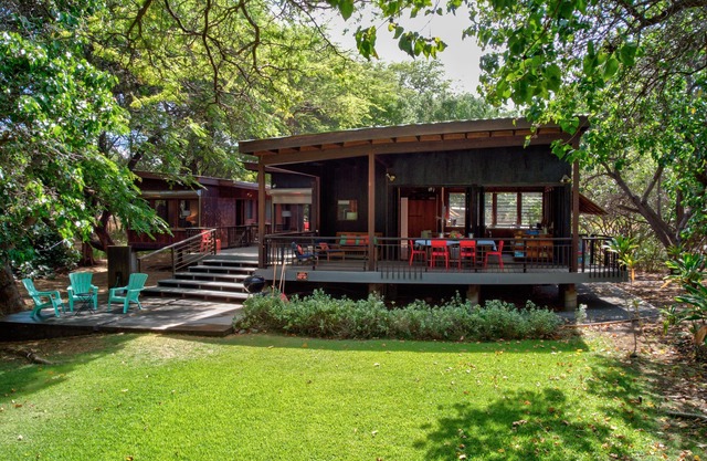 Idyllic Setting on Waialea Bay - White Sand Beach, Family Friendly