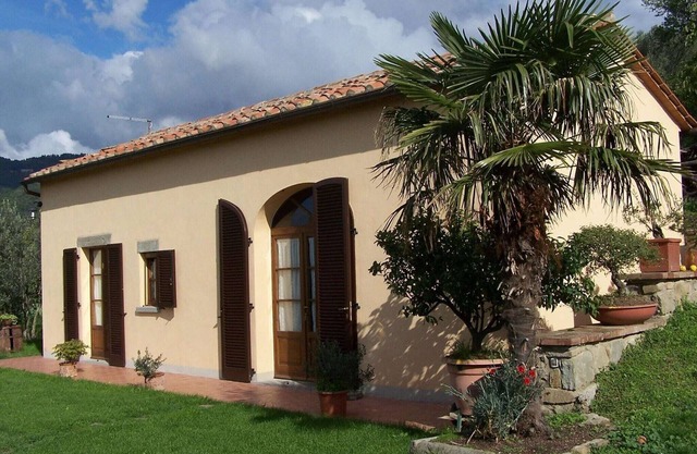 Idyllic Tuscan Cottage