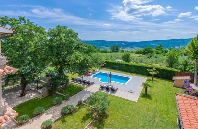 Ihr Malerisches Hügel-refugium im Herzen Istriens