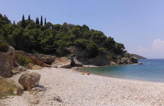 iliana's seaside maisonette