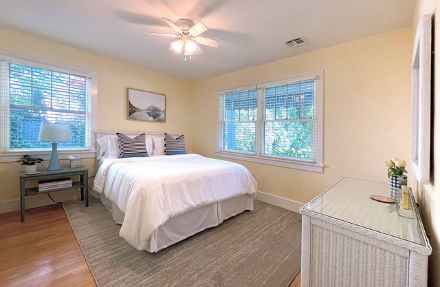 IMMACULATE Spring Lake property, walk to beach, town and pools. 5 star reviews!