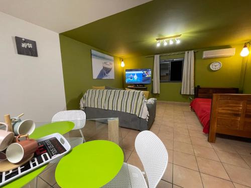 Immense StuDio 51 jusqu'à 4 personnes avec vue mer