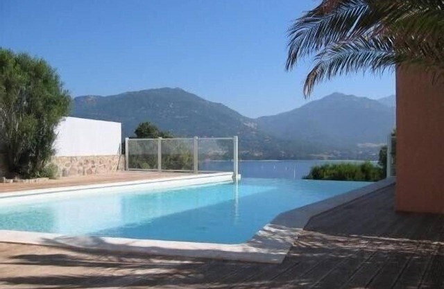 In small Villa Tourism In Residence With Swimming Pool