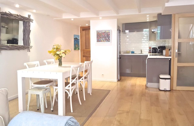 In the Heart of the Old Town a Light and Spacious apt steps away from the Sea