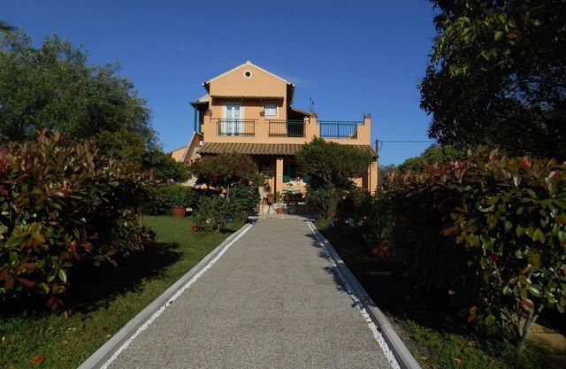 In Villa Nikoli private apartment AMA 223592