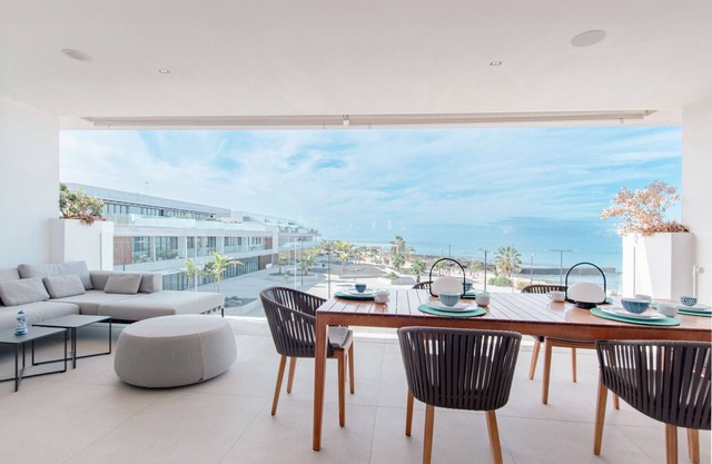 Infinity 1.6 LUXE SEA VIEW 2B