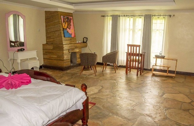 Ingagi Lodge UNIT 2 Double Room