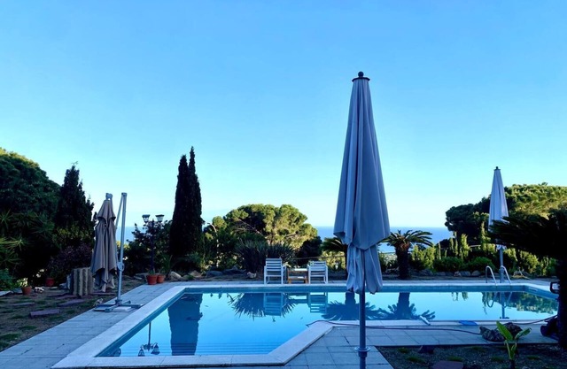 Intimate Family Villa with big private pool & panoramic sea view