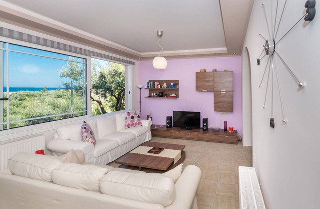 Ionian Bliss apartment with a stunning view to Alykes