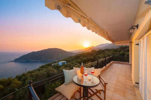 Ionian View Apartments - Parga Panoramic Seaview Gems