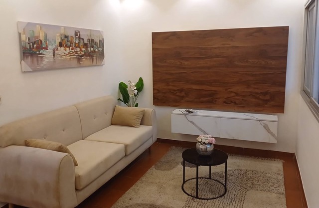 Irina Blessed Homes : 1-bedroom apartment in Douala Bonanjo with WiFi, AC