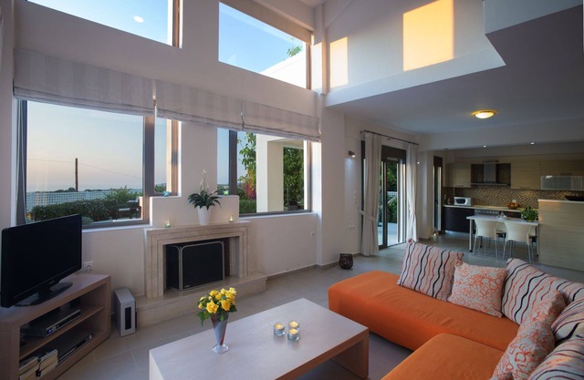 Irini Villa. Definite Comfort near Archaeological Sites!