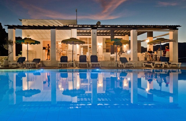 ISholidays Karpathos Cottage Maisonette Style